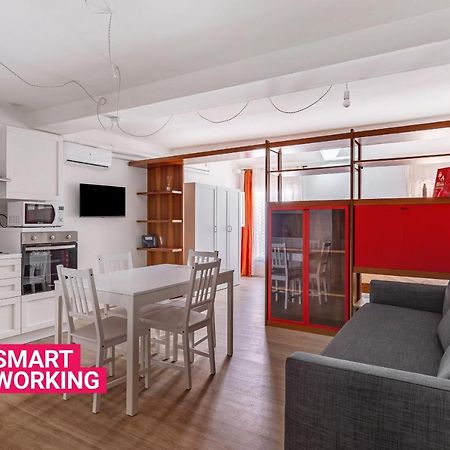 Bright And Cozy Studio By Wonderful Italy โบโลญญา ภายนอก รูปภาพ